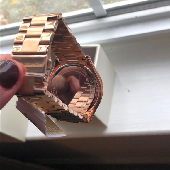 Michael kors watch - Picture 5 of 5